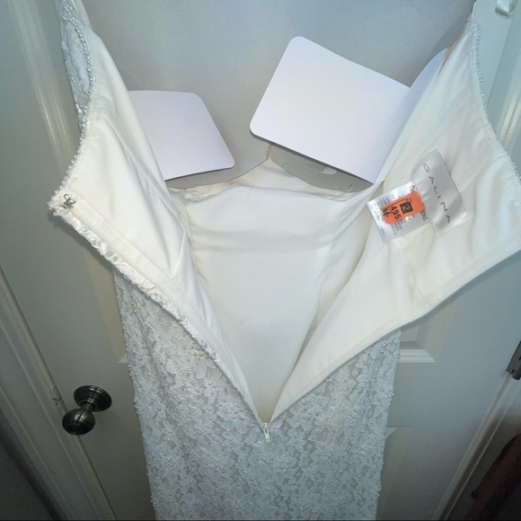 David’s Bridal Galina S8551 Allover Beaded Lace Sheath Empire Waist Strapeless - Picture 13 of 17